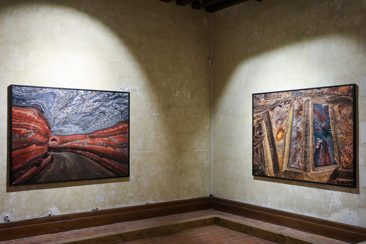 Edward Burtynsky - Water - Exhibitions - Sundaram Tagore Gallery